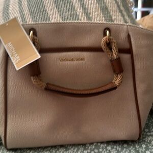 Michael Kors Talia Small Natural Grab Tote/ Crossbody